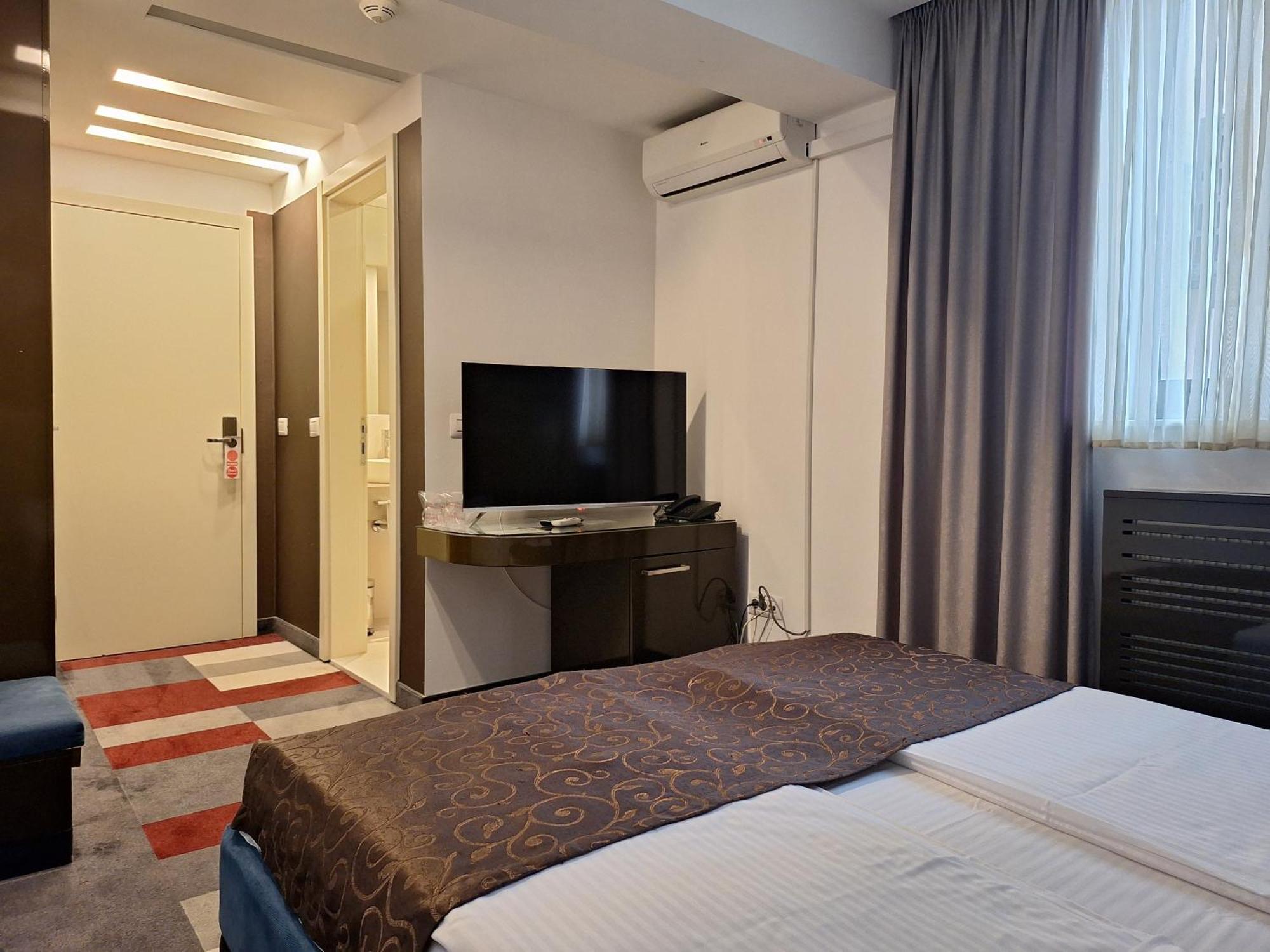Hotel Boutique Bristol SJJ Buitenkant foto